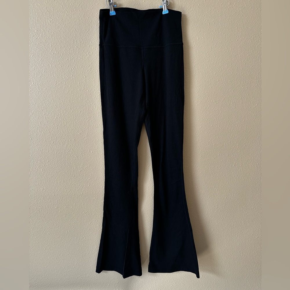 Lululemon Black Flared Leggings - Picture 3 of 4